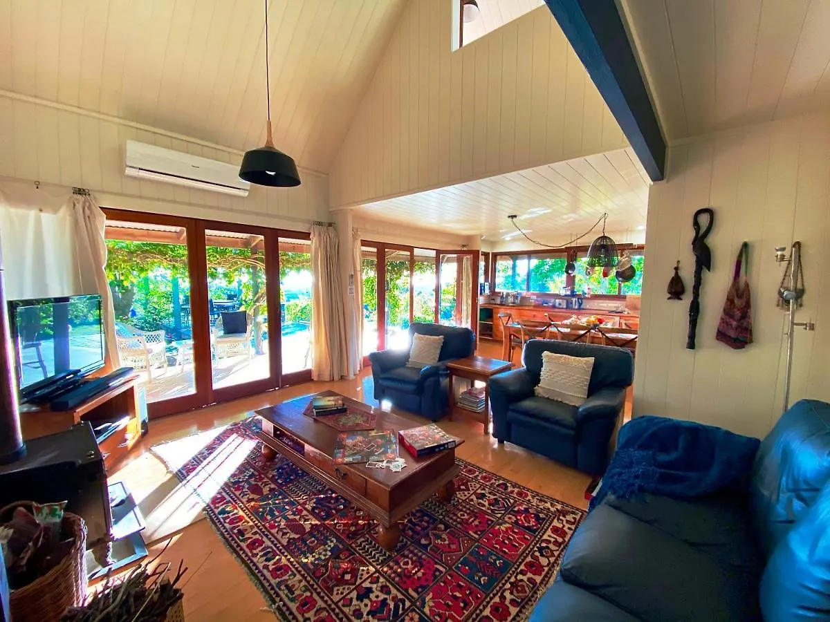 French Cottage & Loft Mapleton